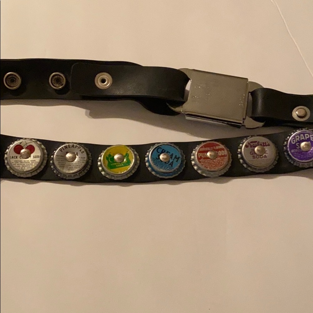 Belt - Picture 4 of 5